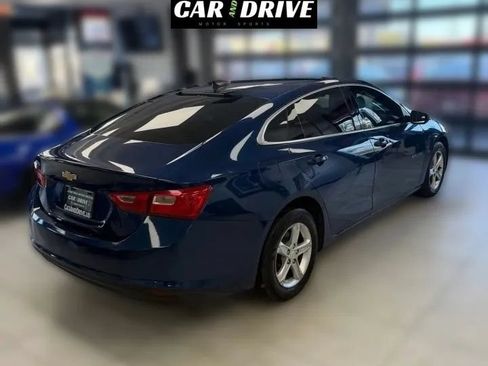Used 2019 Chevrolet Malibu LS FWD image 4