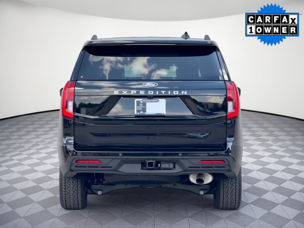 Used 2027 Ford Expedition Active AWD/4WD image 11