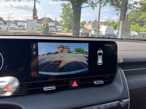 New 2025 Hyundai Ioniq 5 SEL image 29