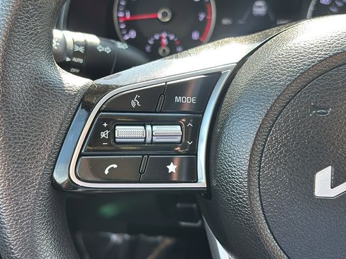 Used 2023 Kia Forte LXS image 16