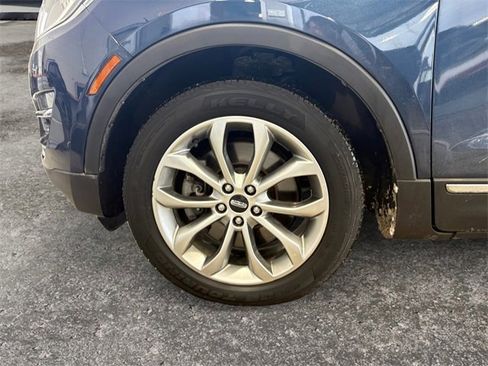 Used 2017 Lincoln MKC Select w/ Select Plus Package image 12