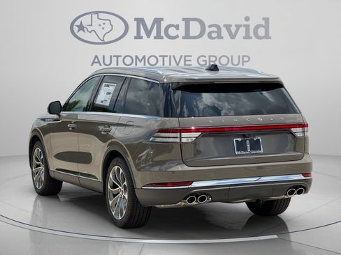 New 2025 Lincoln Aviator Reserve w/ Illumination Package RWD image 5