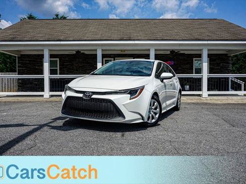 Used 2020 Toyota Corolla LE FWD image 1