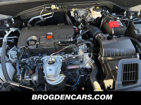 New 2026 Honda HR-V EX-L image 10