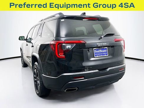 Certified 2023 GMC Acadia SLT w/ Elevation Edition image 5