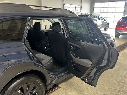 Used 2023 Subaru Outback Onyx Edition image 11