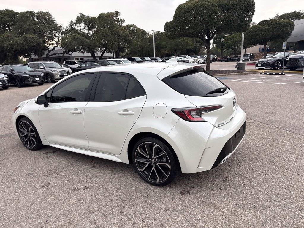 Used 2019 Toyota Corolla XSE FWD image 3