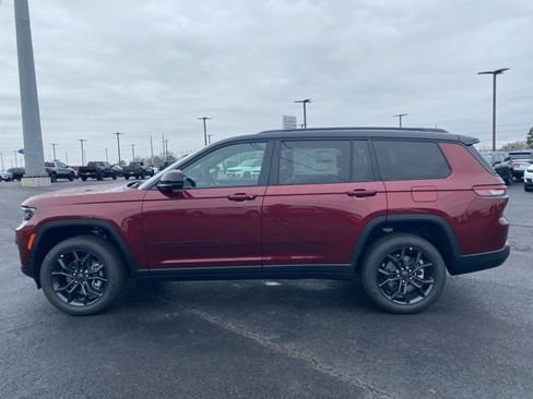 New 2025 Jeep Grand Cherokee L Limited image 4