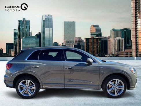 Used 2020 Audi Q3 2.0T Premium Plus w/ Premium Plus Package image 7