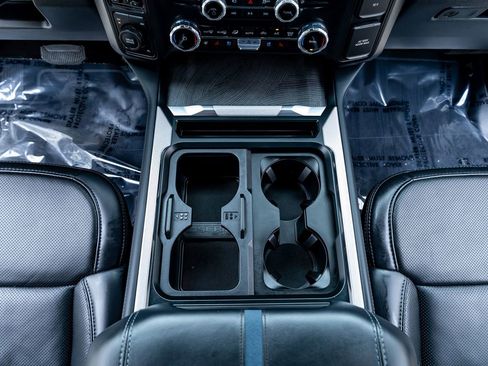 Used 2025 Ford F350 Platinum image 29