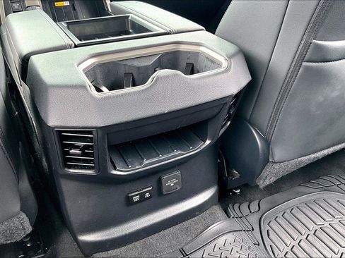 Used 2024 Toyota Tundra Limited w/ Power Package AWD/4WD image 11