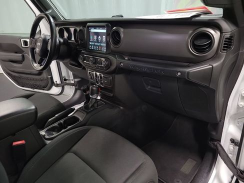 Used 2022 Jeep Wrangler Unlimited Sport AWD/4WD image 22