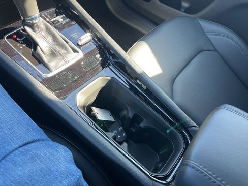 New 2026 Jeep Compass Limited image 22