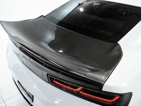 Used 2018 Chevrolet Camaro SS image 13