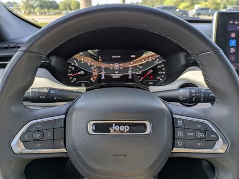 Used 2024 Jeep Compass Limited AWD/4WD image 29