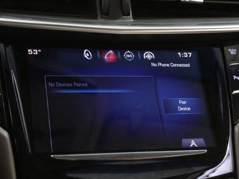 Used 2015 Cadillac XTS image 11