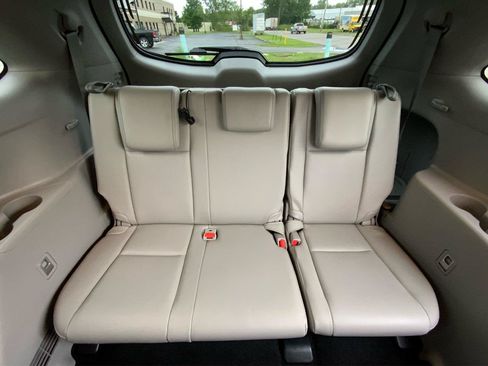 Used 2017 Toyota Highlander XLE AWD/4WD image 38