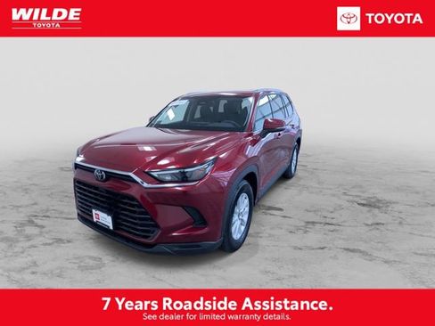 Certified 2025 Toyota Grand Highlander AWD image 5