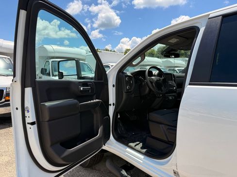 New 2026 GMC Sierra 2500 Pro w/ Max Trailering Package AWD/4WD image 11