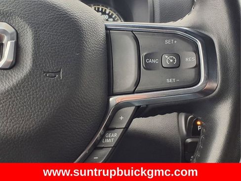 Used 2024 RAM 1500 Laramie image 27