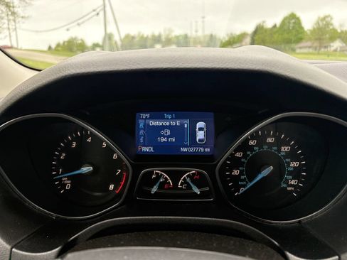 Used 2014 Ford Focus SE FWD image 16