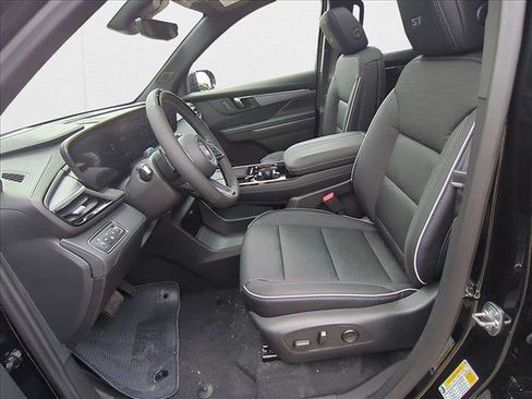 New 2026 Buick Enclave Sport Touring w/ Super Cruise Package image 4