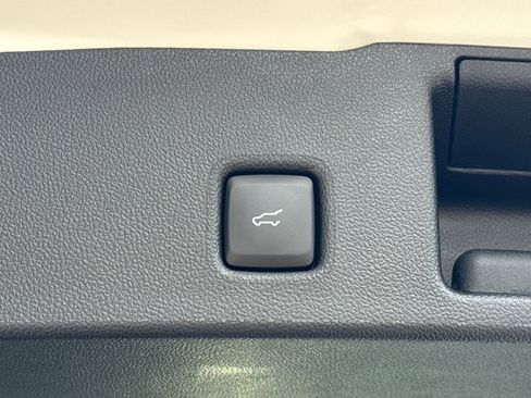 New 2025 Ford Escape SE FWD image 20