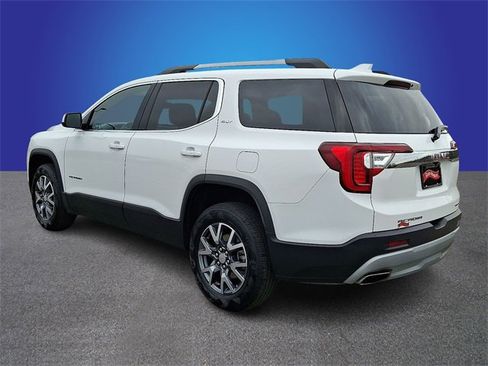 Used 2023 GMC Acadia SLT image 7