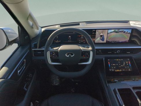 New 2026 INFINITI QX80 Luxe w/ Cargo Package image 9