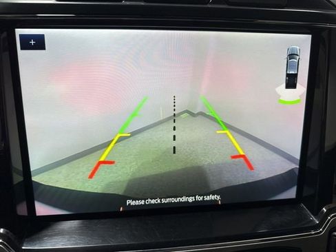 Used 2022 Ford F250 Lariat w/ Camper Package image 4