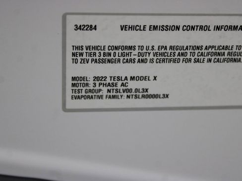 Used 2022 Tesla Model X Plaid image 40