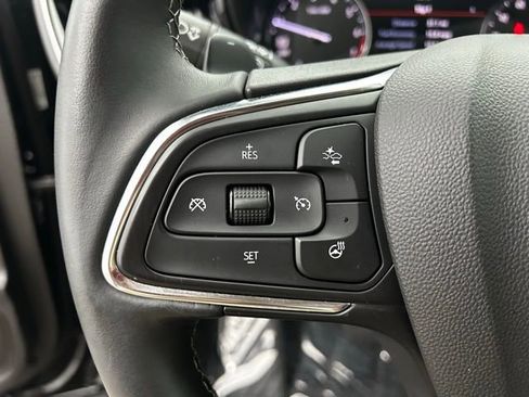 Used 2023 Buick Envision Avenir image 26