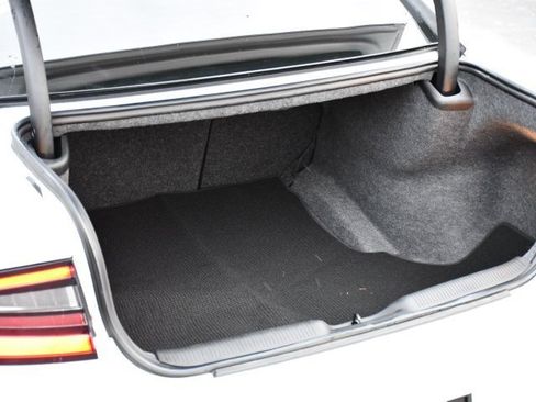 Used 2021 Dodge Charger R/T w/ Plus Group image 31