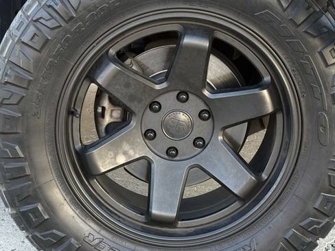 Used 2020 Ford F150 Raptor w/ Equipment Group 802A Luxury image 10