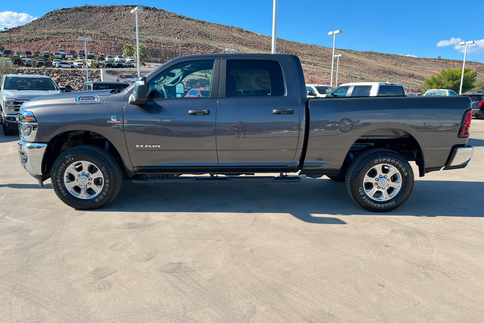 Used 2025 RAM 2500 Big Horn AWD/4WD image 2