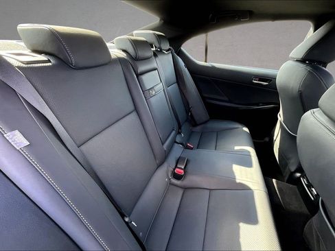Used 2025 Lexus IS 300 w/ Premium Package RWD image 29
