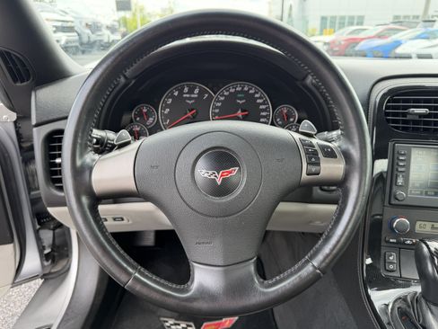 Used 2008 Chevrolet Corvette Convertible w/ Preferred Equipment Group RWD image 19