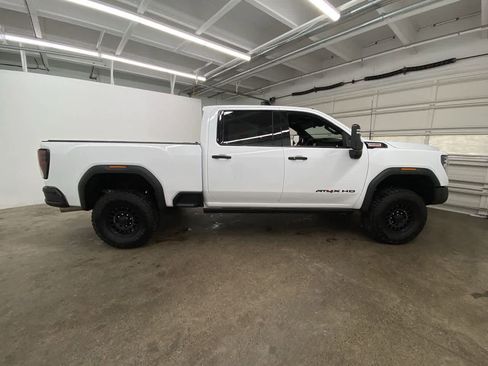 Used 2026 GMC Sierra 2500 AT4X w/ AT4X AEV Edition image 7