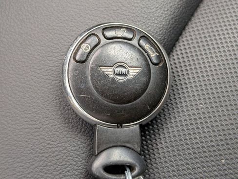 Used 2014 MINI Cooper Countryman S image 25