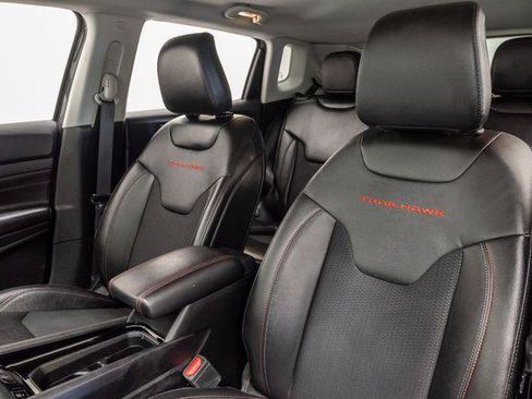 Certified 2022 Jeep Compass Trailhawk w/ Trailhawk Convenience Group AWD/4WD image 9