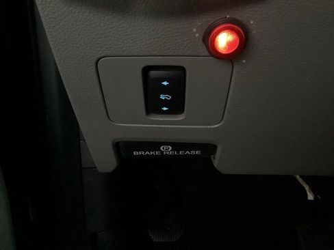 Used 2021 Ford F250 XLT w/ XLT Premium Package image 57