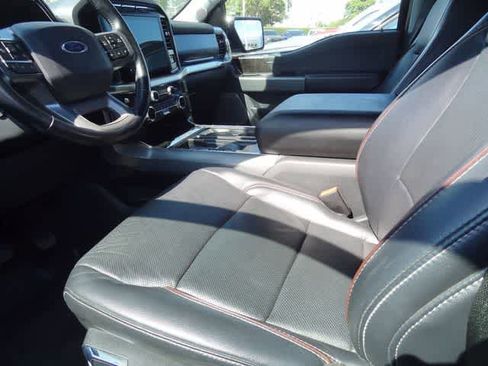 Used 2021 Ford F150 Lariat w/ Equipment Group 502A High AWD/4WD image 5