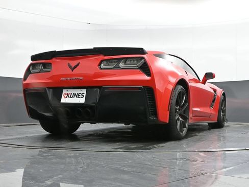Used 2016 Chevrolet Corvette Z06 w/ 3LZ Preferred Equipment Group RWD image 41