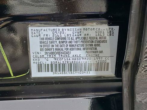 Certified 2025 Nissan Sentra SV FWD image 28