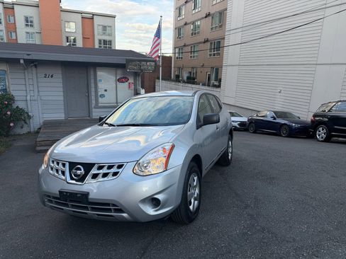 Used 2012 Nissan Rogue S FWD image 1