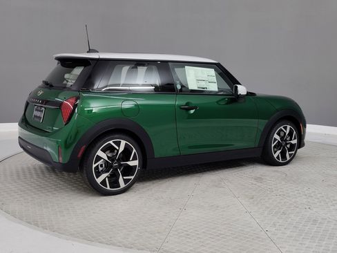 New 2026 MINI Cooper S image 5