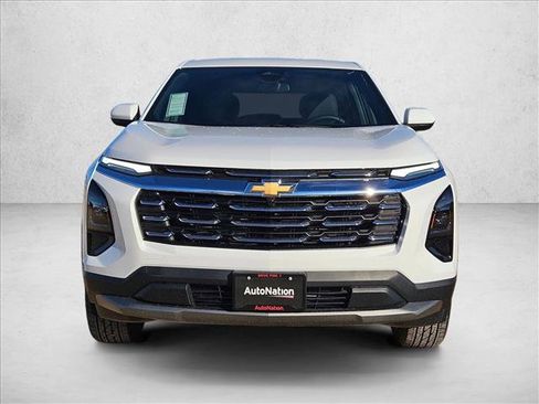 New 2026 Chevrolet Equinox LT image 6