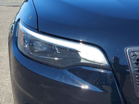 Certified 2019 Jeep Cherokee High Altitude image 9