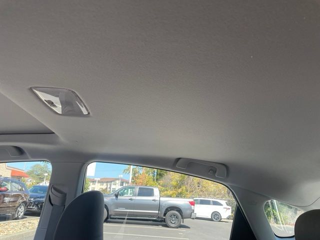 Used 2014 Toyota Prius Three w/ Solar Roof Package FWD image 29