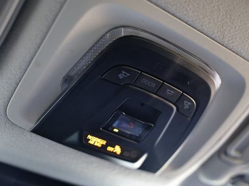 Used 2024 Toyota Corolla LE image 40